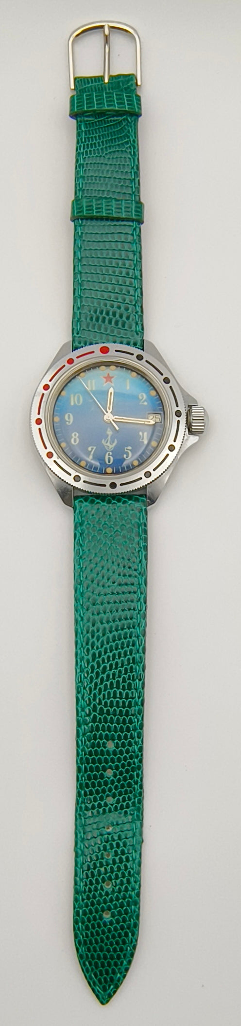 OROLOGIO MILITARE SOVIETICO RUSSO VOSTOK KOMANDIRSKIE CARICA MANUALE